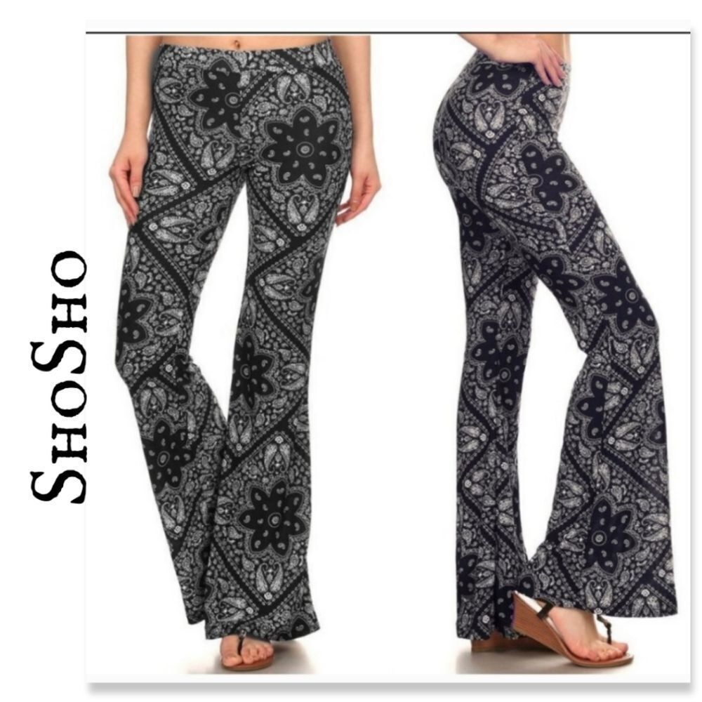 NWT ShoSho Wide Leg High Waist Pant - Navy/White
